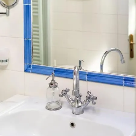 Apartament In San Niccolo / Historic Centre